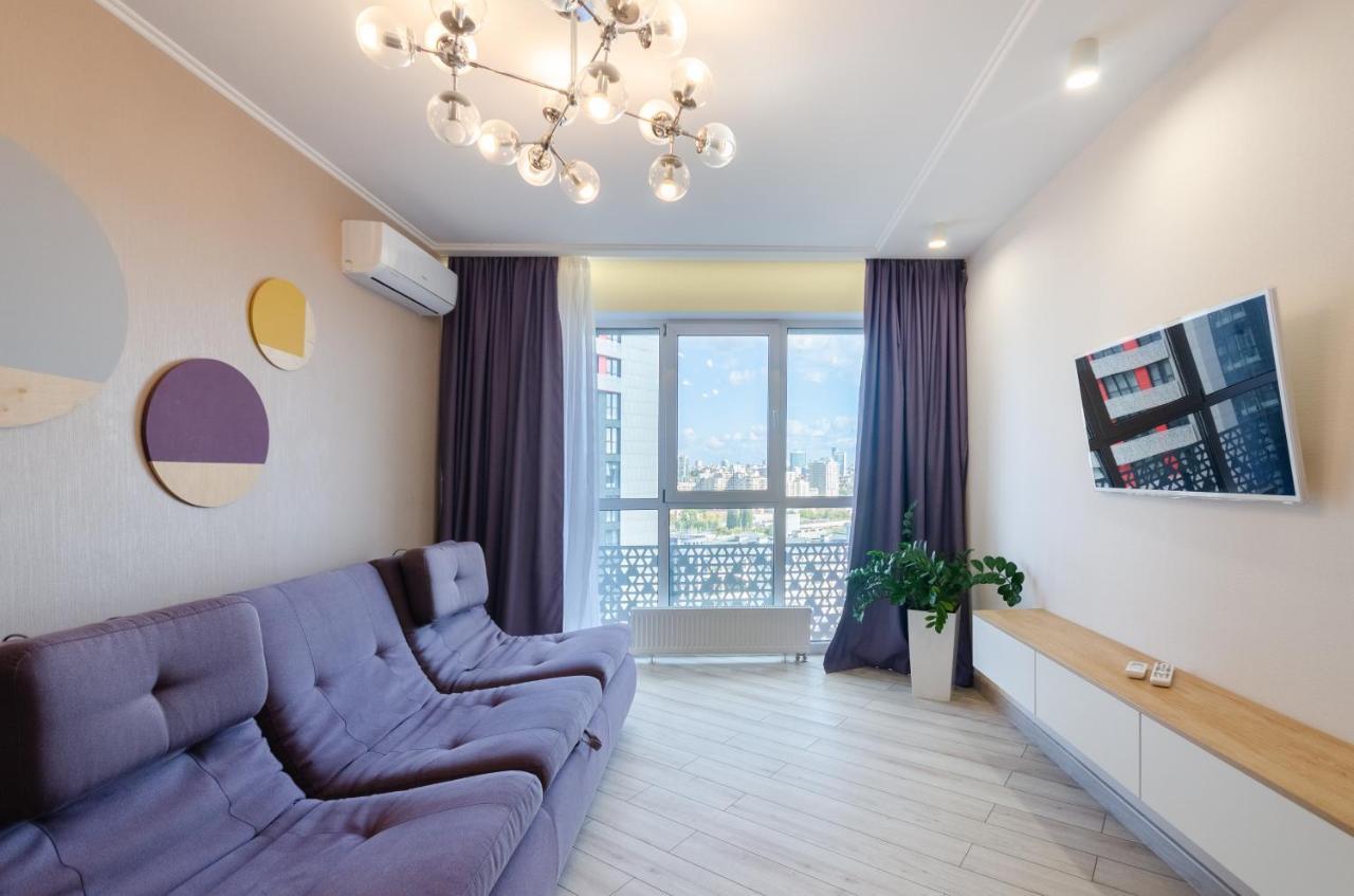 Petrovdom 41B-59B-90B-77B Stunning City View Apartments At Rc Kvartet, Central Railway Station كييف المظهر الخارجي الصورة