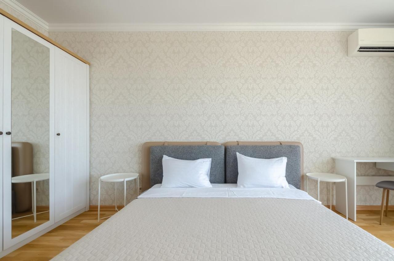 Petrovdom 41B-59B-90B-77B Stunning City View Apartments At Rc Kvartet, Central Railway Station كييف المظهر الخارجي الصورة