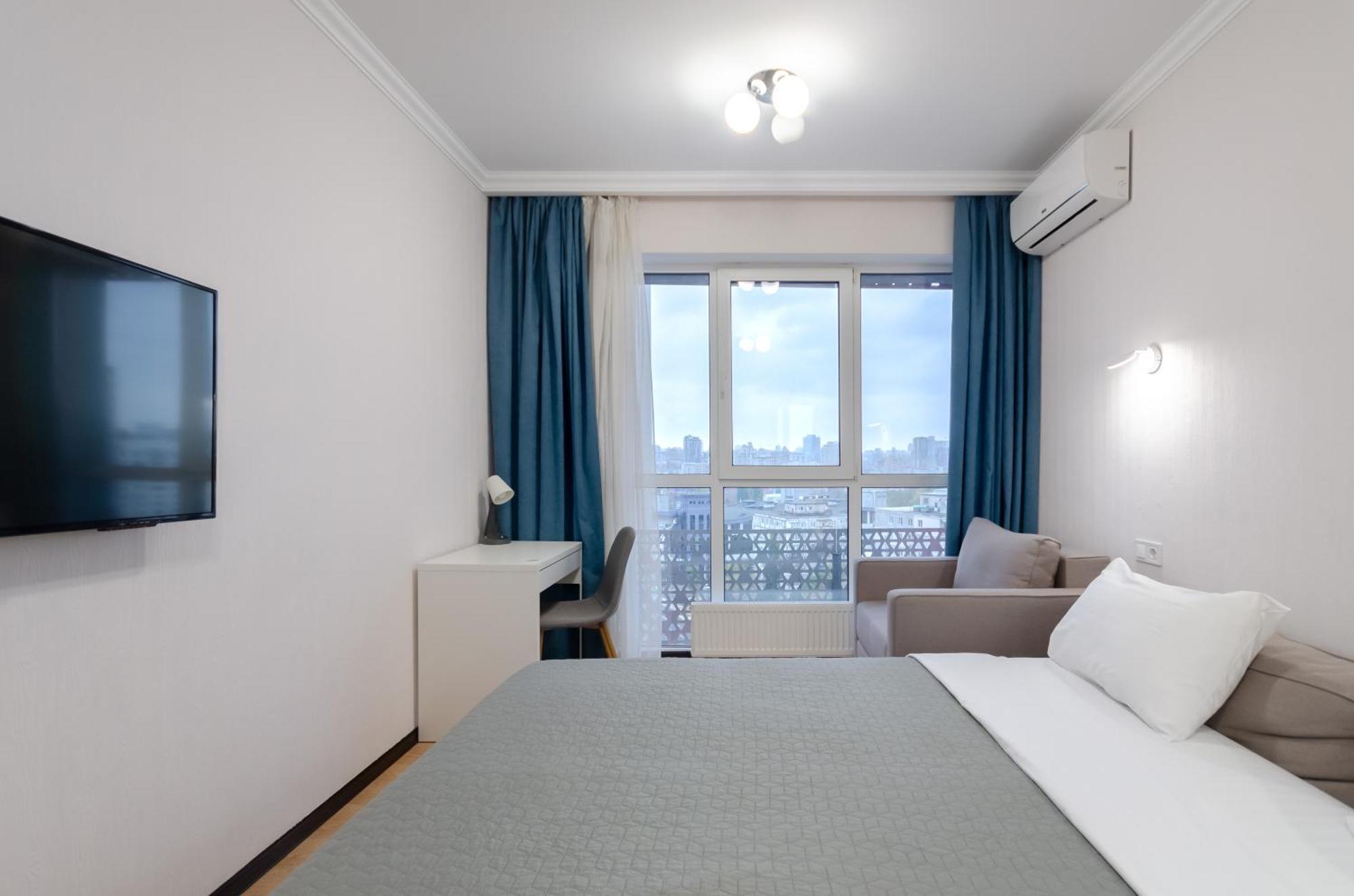 Petrovdom 41B-59B-90B-77B Stunning City View Apartments At Rc Kvartet, Central Railway Station كييف المظهر الخارجي الصورة